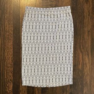 Stretchy Octavia pencil skirt